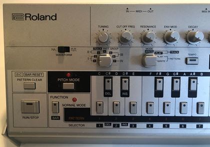 Roland-TB-03 - Roland's re-creation!